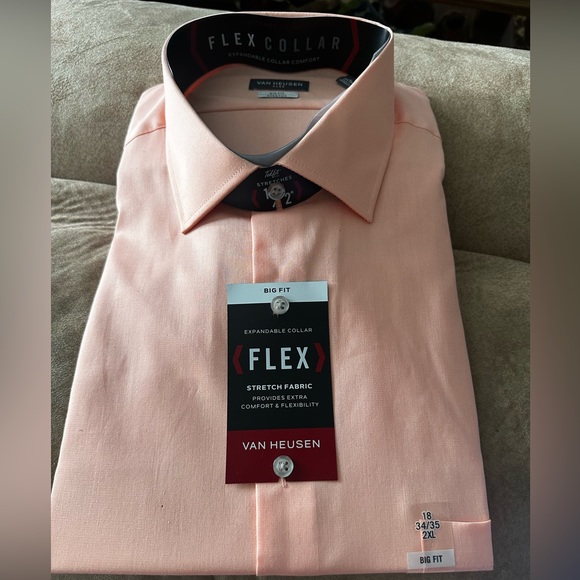 Van Heusen Other - Van Heusen, button-down blossom